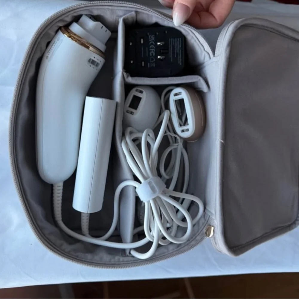 Braun IPL Hair Removal System - White and Gold - Picture 9 of 10